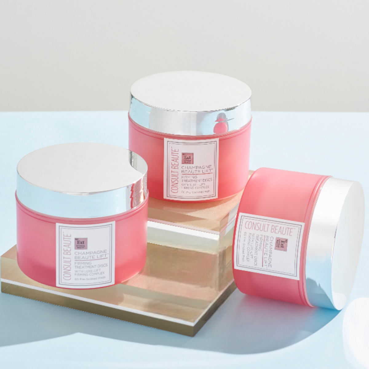 Consult Beaute Champagne Lift Firming Facial Treatment Discs for luxurious skin firming, rejuvenation, and anti-aging facial care.
